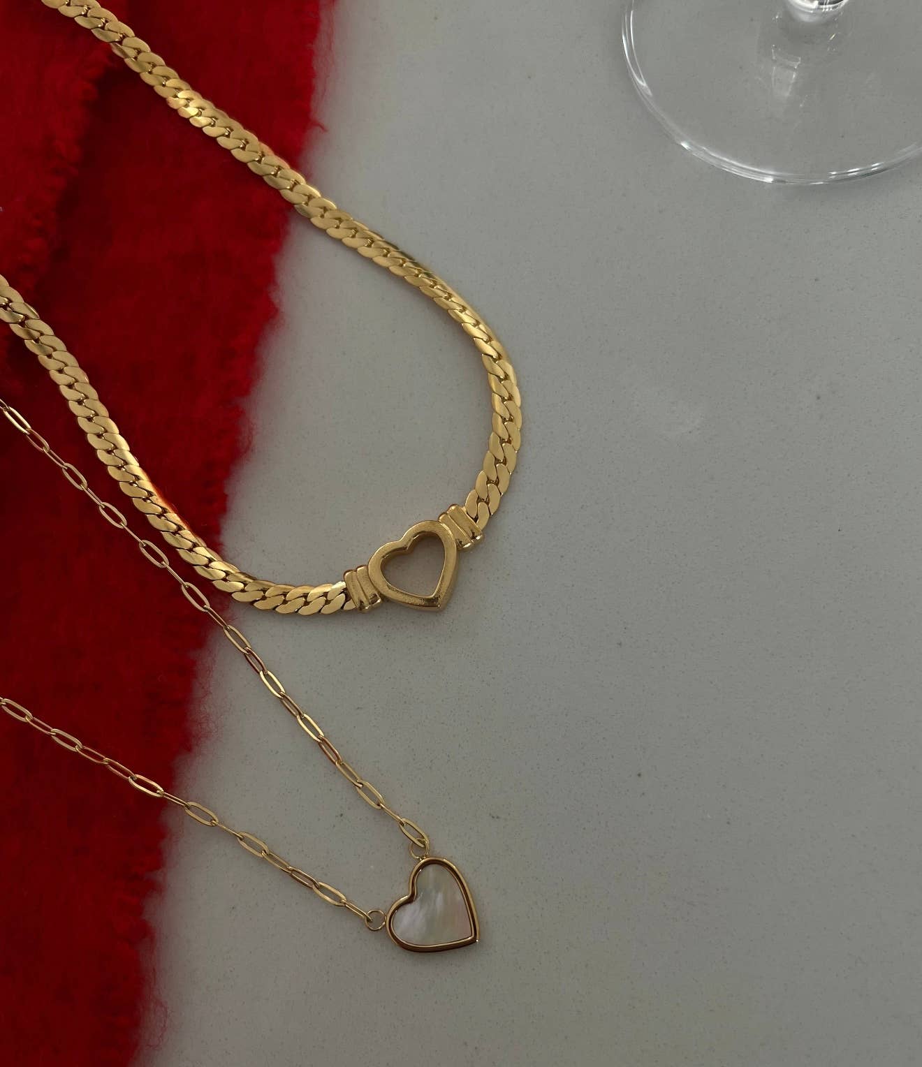 WHITE HEART NECKLACE