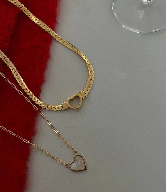 WHITE HEART NECKLACE