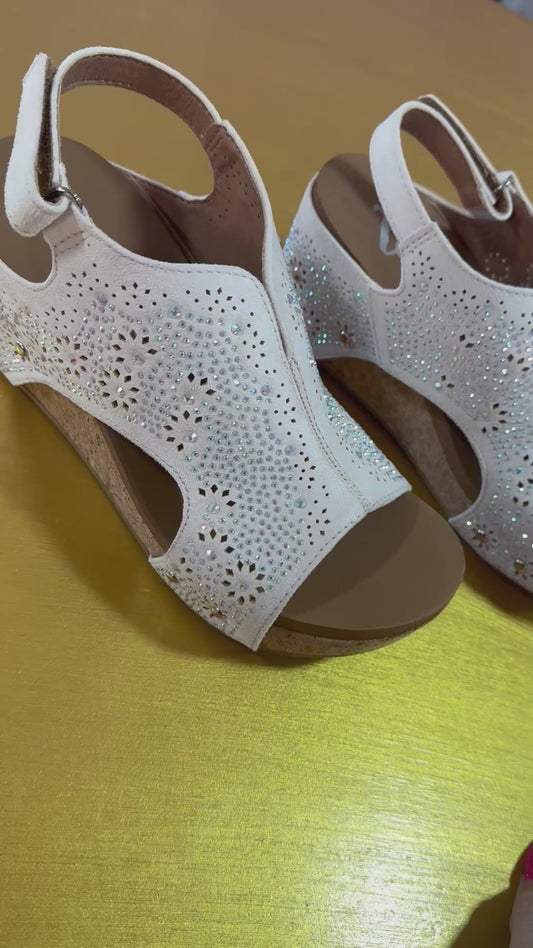 White Starry Night Wedges Very G